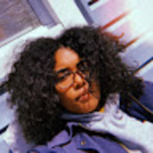 Meet your Posher, Briana